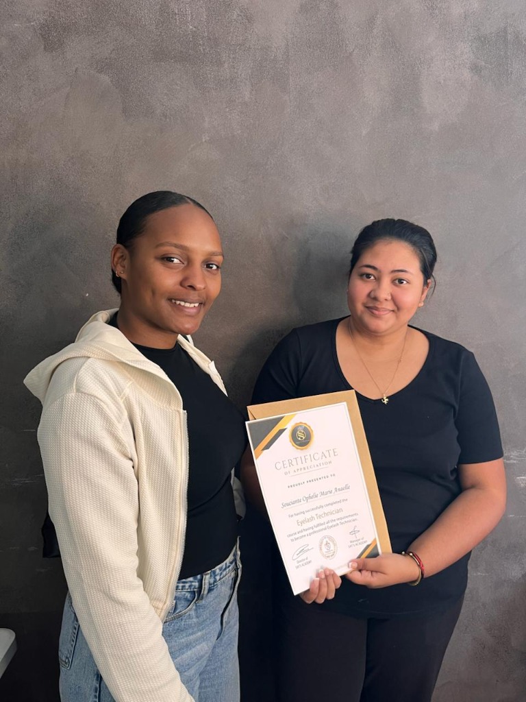 Eyelash Technician certificate presentation